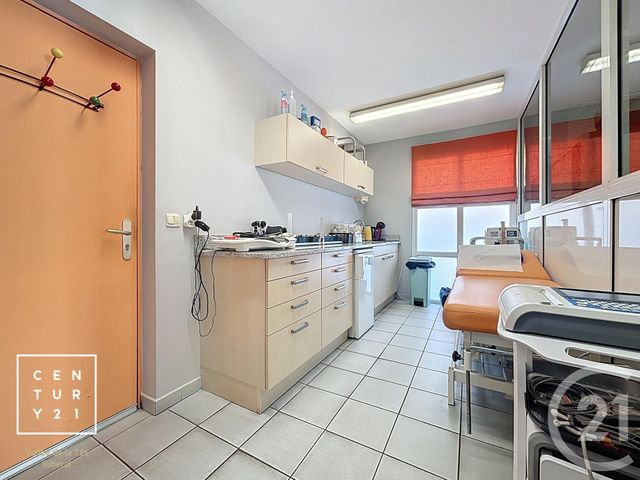 Appartement Local à vendre - 6 pièces - 195.89 m2 - PERPIGNAN - 66 - LANGUEDOC-ROUSSILLON - Century 21 Vallée De La Têt