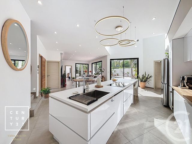 maison à vendre - 6 pièces - 206.74 m2 - ST FELIU D AVALL - 66 - LANGUEDOC-ROUSSILLON - Century 21 Vallée De La Têt