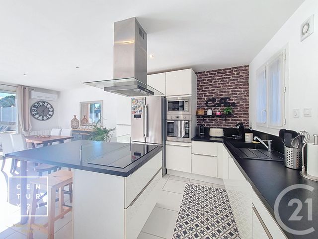 Afficher la photo en grand maison à vendre - 5 pièces - 117.0 m2 - LE SOLER - 66 - LANGUEDOC-ROUSSILLON - Century 21 Vallée De La Têt