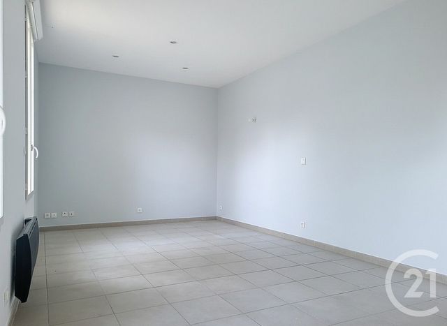 Appartement F3 à vendre - 3 pièces - 61.8 m2 - PERPIGNAN - 66 - LANGUEDOC-ROUSSILLON - Century 21 Vallée De La Têt