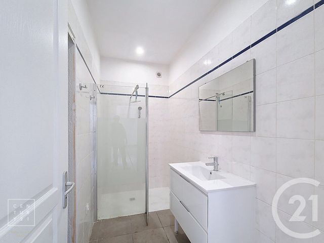 Appartement F3 à vendre - 3 pièces - 61.8 m2 - PERPIGNAN - 66 - LANGUEDOC-ROUSSILLON - Century 21 Vallée De La Têt