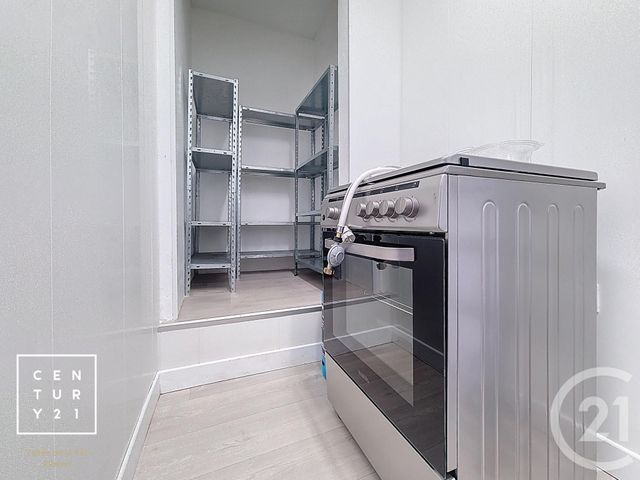 Appartement Local à louer - 2 pièces - 25.0 m2 - ILLE SUR TET - 66 - LANGUEDOC-ROUSSILLON - Century 21 Vallée De La Têt