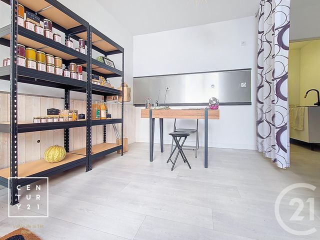 Appartement Local à louer - 2 pièces - 25.0 m2 - ILLE SUR TET - 66 - LANGUEDOC-ROUSSILLON - Century 21 Vallée De La Têt