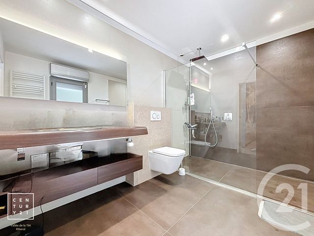 maison à vendre - 5 pièces - 180.0 m2 - ST FELIU D AVALL - 66 - LANGUEDOC-ROUSSILLON - Century 21 Vallée De La Têt