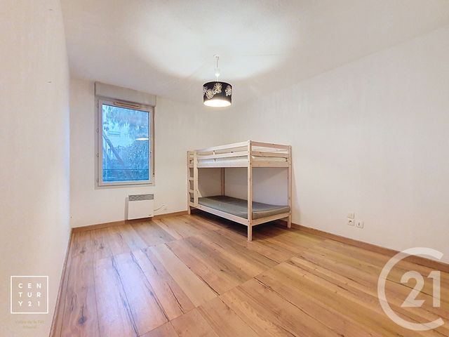 Appartement F4 à louer - 4 pièces - 92.96 m2 - ST ESTEVE - 66 - LANGUEDOC-ROUSSILLON - Century 21 Vallée De La Têt