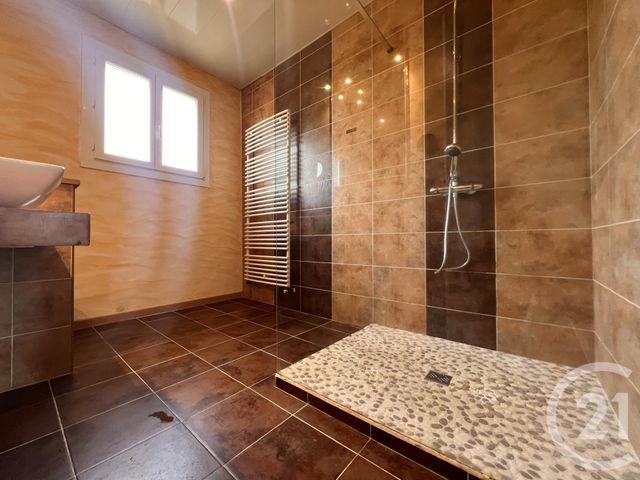 maison à louer - 5 pièces - 125.0 m2 - PERPIGNAN - 66 - LANGUEDOC-ROUSSILLON - Century 21 Vallée De La Têt