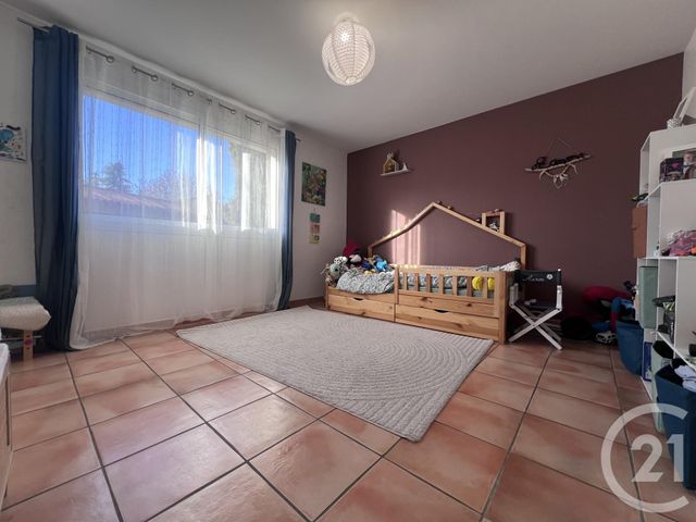 Appartement F3 à louer - 3 pièces - 100.0 m2 - TOULOUGES - 66 - LANGUEDOC-ROUSSILLON - Century 21 Vallée De La Têt