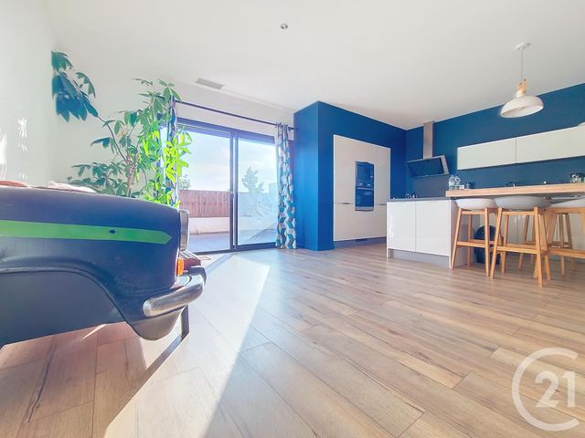 Appartement F4 à louer - 4 pièces - 103.0 m2 - TOULOUGES - 66 - LANGUEDOC-ROUSSILLON - Century 21 Vallée De La Têt