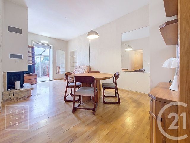 Appartement T4 à vendre - 4 pièces - 76.36 m2 - PERPIGNAN - 66 - LANGUEDOC-ROUSSILLON - Century 21 Vallée De La Têt