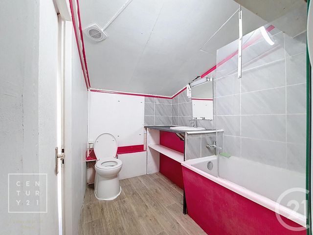 maison à louer - 3 pièces - 95.0 m2 - PEZILLA LA RIVIERE - 66 - LANGUEDOC-ROUSSILLON - Century 21 Vallée De La Têt