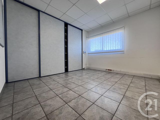 Appartement Autre à louer - 6 pièces - 150.0 m2 - TOULOUGES - 66 - LANGUEDOC-ROUSSILLON - Century 21 Vallée De La Têt