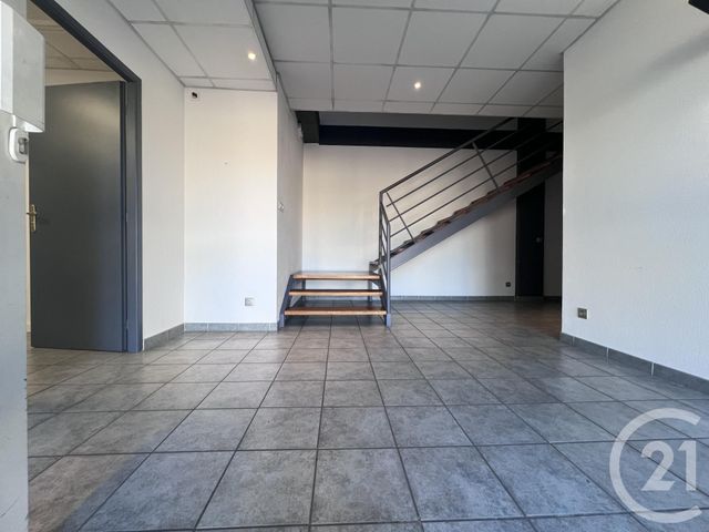 Appartement Autre à louer - 6 pièces - 150.0 m2 - TOULOUGES - 66 - LANGUEDOC-ROUSSILLON - Century 21 Vallée De La Têt