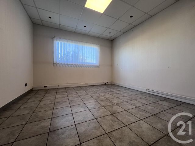 Appartement Autre à louer - 6 pièces - 150.0 m2 - TOULOUGES - 66 - LANGUEDOC-ROUSSILLON - Century 21 Vallée De La Têt