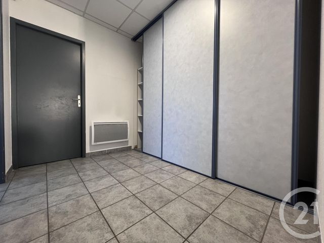 Appartement Autre à louer - 6 pièces - 150.0 m2 - TOULOUGES - 66 - LANGUEDOC-ROUSSILLON - Century 21 Vallée De La Têt