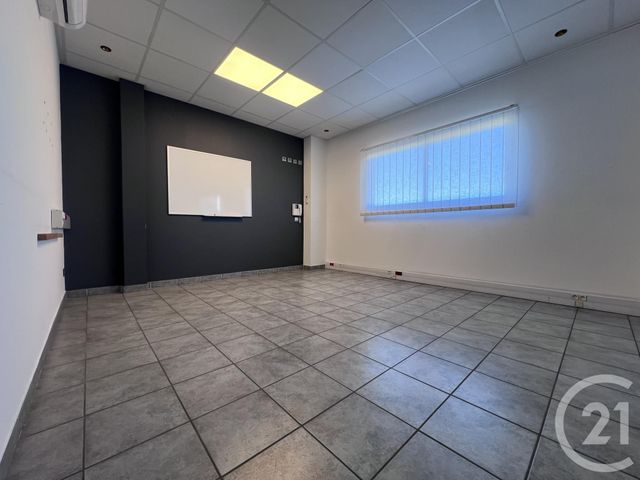 Appartement Autre à louer - 6 pièces - 150.0 m2 - TOULOUGES - 66 - LANGUEDOC-ROUSSILLON - Century 21 Vallée De La Têt