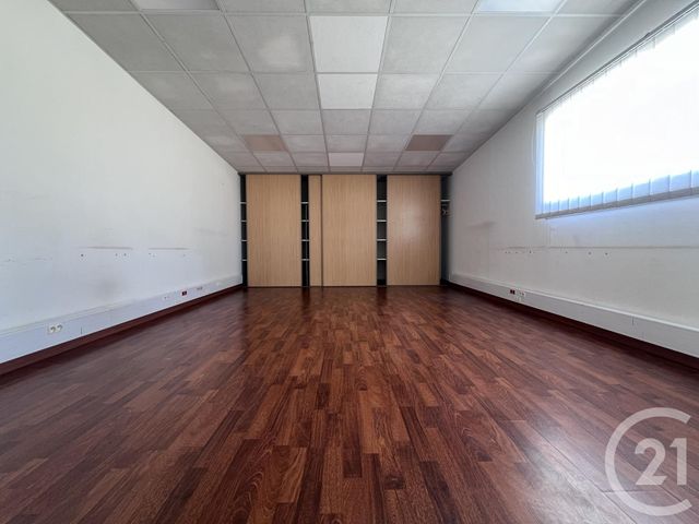 Appartement Autre à louer - 6 pièces - 150.0 m2 - TOULOUGES - 66 - LANGUEDOC-ROUSSILLON - Century 21 Vallée De La Têt