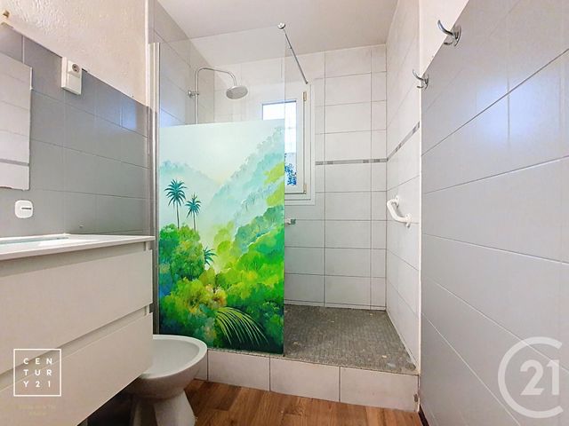 Appartement F3 à louer - 3 pièces - 61.34 m2 - PERPIGNAN - 66 - LANGUEDOC-ROUSSILLON - Century 21 Vallée De La Têt