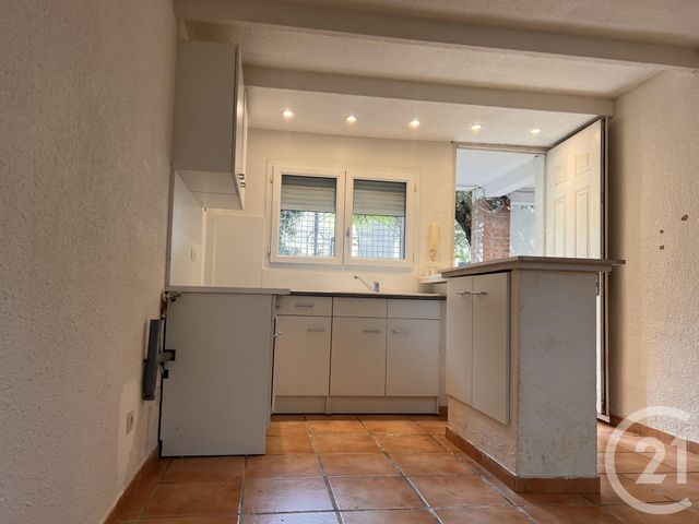 Appartement F2 à louer - 2 pièces - 54.0 m2 - PERPIGNAN - 66 - LANGUEDOC-ROUSSILLON - Century 21 Vallée De La Têt