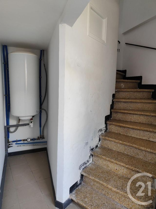 Appartement à louer - 3 pièces - 81.78 m2 - PEZILLA LA RIVIERE - 66 - LANGUEDOC-ROUSSILLON - Century 21 Vallée De La Têt