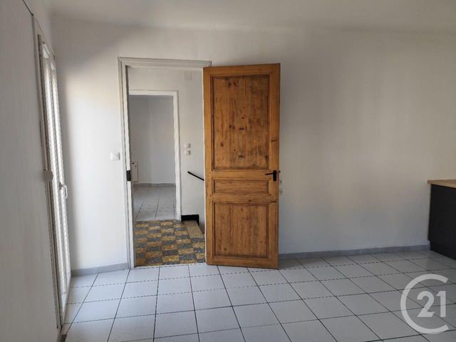 Appartement à louer - 3 pièces - 81.78 m2 - PEZILLA LA RIVIERE - 66 - LANGUEDOC-ROUSSILLON - Century 21 Vallée De La Têt