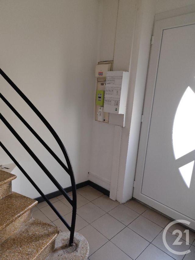 Appartement à louer - 3 pièces - 81.78 m2 - PEZILLA LA RIVIERE - 66 - LANGUEDOC-ROUSSILLON - Century 21 Vallée De La Têt