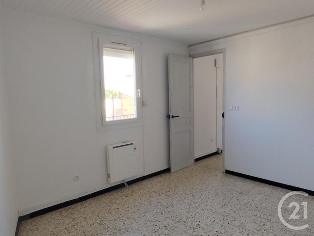 Appartement à louer - 3 pièces - 81.78 m2 - PEZILLA LA RIVIERE - 66 - LANGUEDOC-ROUSSILLON - Century 21 Vallée De La Têt