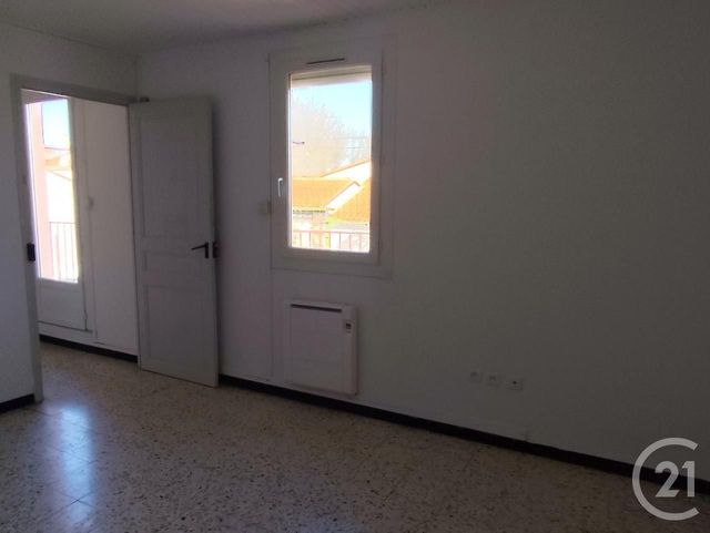 Appartement à louer - 3 pièces - 81.78 m2 - PEZILLA LA RIVIERE - 66 - LANGUEDOC-ROUSSILLON - Century 21 Vallée De La Têt