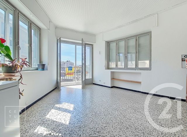 Appartement F4 à vendre - 4 pièces - 100.0 m2 - PERPIGNAN - 66 - LANGUEDOC-ROUSSILLON - Century 21 Vallée De La Têt