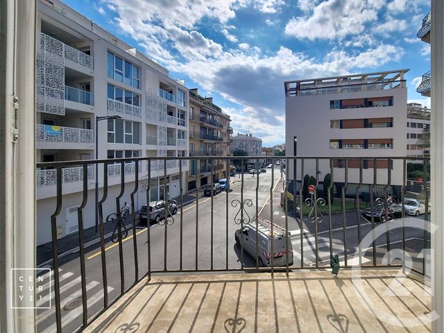Appartement F4 à vendre - 4 pièces - 100.0 m2 - PERPIGNAN - 66 - LANGUEDOC-ROUSSILLON - Century 21 Vallée De La Têt