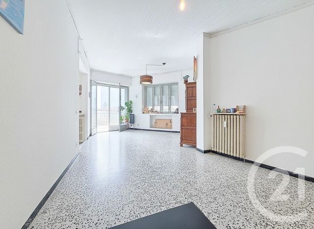 Appartement F4 à vendre - 4 pièces - 100.0 m2 - PERPIGNAN - 66 - LANGUEDOC-ROUSSILLON - Century 21 Vallée De La Têt