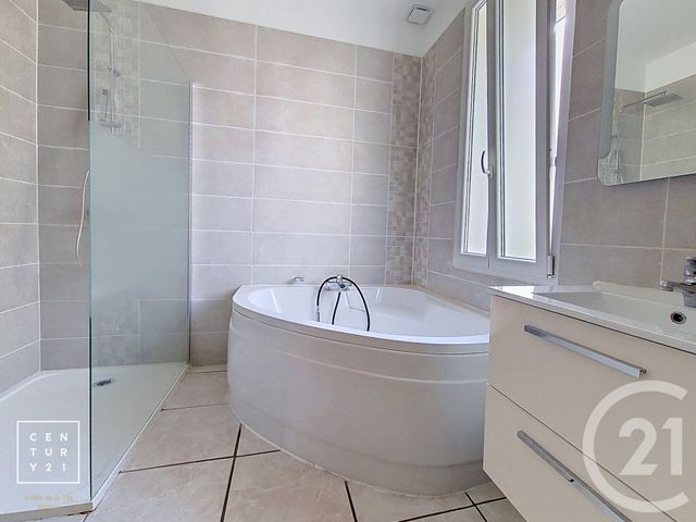 Appartement F4 à vendre - 4 pièces - 100.0 m2 - PERPIGNAN - 66 - LANGUEDOC-ROUSSILLON - Century 21 Vallée De La Têt