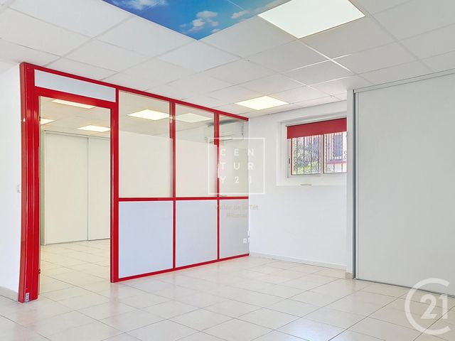 Appartement F2 à louer - 2 pièces - 60.0 m2 - ST ESTEVE - 66 - LANGUEDOC-ROUSSILLON - Century 21 Vallée De La Têt