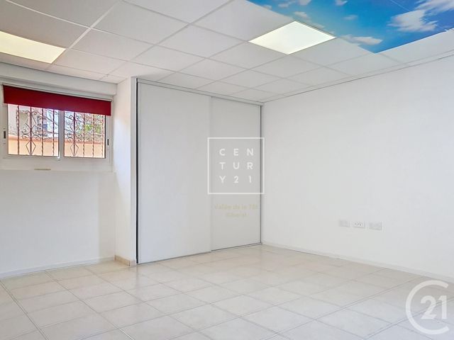 Appartement F2 à louer - 2 pièces - 60.0 m2 - ST ESTEVE - 66 - LANGUEDOC-ROUSSILLON - Century 21 Vallée De La Têt