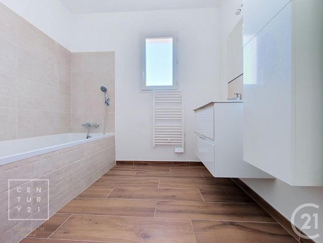 maison à louer - 5 pièces - 109.0 m2 - ST FELIU D AMONT - 66 - LANGUEDOC-ROUSSILLON - Century 21 Vallée De La Têt