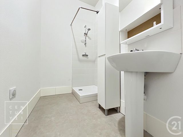 Appartement F3 à louer - 3 pièces - 55.0 m2 - PERPIGNAN - 66 - LANGUEDOC-ROUSSILLON - Century 21 Vallée De La Têt