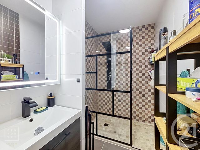 Appartement F3 à vendre - 3 pièces - 62.35 m2 - PERPIGNAN - 66 - LANGUEDOC-ROUSSILLON - Century 21 Vallée De La Têt
