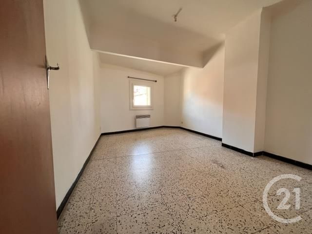 Appartement F3 à louer - 3 pièces - 52.0 m2 - MILLAS - 66 - LANGUEDOC-ROUSSILLON - Century 21 Vallée De La Têt