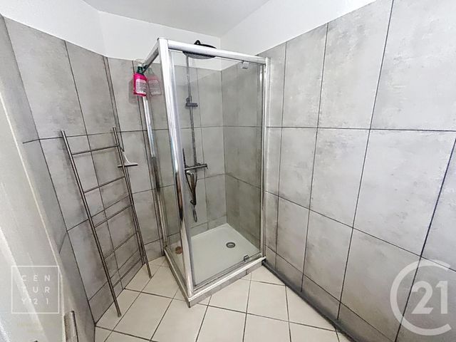 Appartement F2 à louer - 2 pièces - 52.0 m2 - ST ESTEVE - 66 - LANGUEDOC-ROUSSILLON - Century 21 Vallée De La Têt