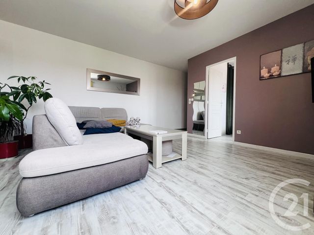 Appartement F3 à louer - 3 pièces - 56.0 m2 - ST LAURENT DE LA SALANQUE - 66 - LANGUEDOC-ROUSSILLON - Century 21 Vallée De La Têt
