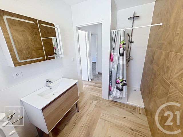 Appartement F3 à louer - 3 pièces - 75.0 m2 - CAVES - 11 - LANGUEDOC-ROUSSILLON - Century 21 Vallée De La Têt