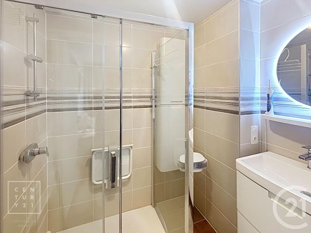 maison à louer - 4 pièces - 80.0 m2 - THUIR - 66 - LANGUEDOC-ROUSSILLON - Century 21 Vallée De La Têt