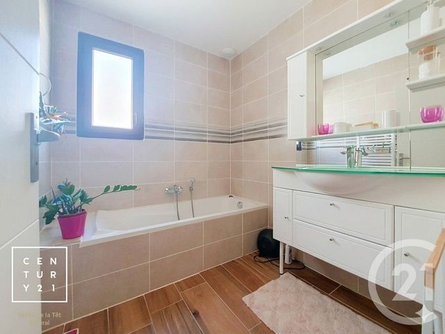 maison à louer - 4 pièces - 80.0 m2 - THUIR - 66 - LANGUEDOC-ROUSSILLON - Century 21 Vallée De La Têt