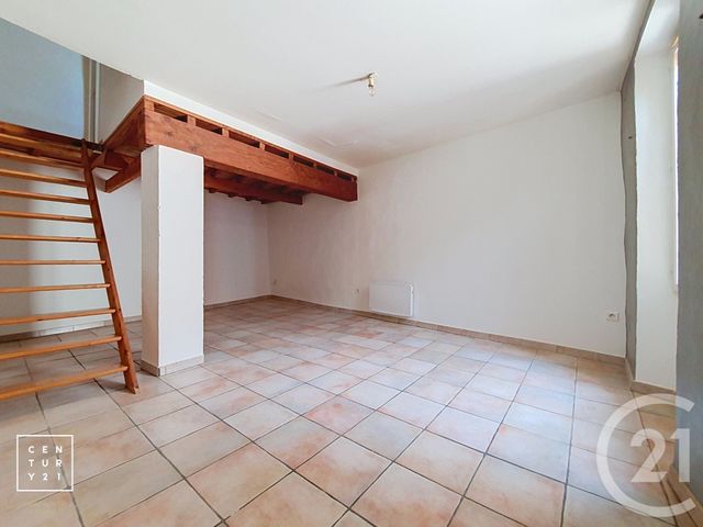 Appartement T2 à louer ESTAGEL