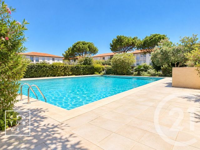 Appartement F4 à louer - 4 pièces - 86.0 m2 - ST ESTEVE - 66 - LANGUEDOC-ROUSSILLON - Century 21 Vallée De La Têt