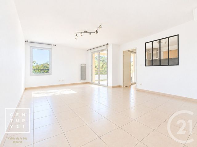 Appartement F4 à louer - 4 pièces - 86.0 m2 - ST ESTEVE - 66 - LANGUEDOC-ROUSSILLON - Century 21 Vallée De La Têt