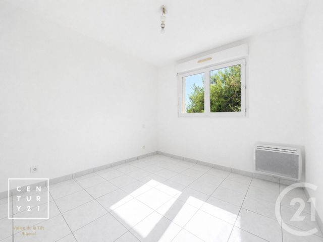 Appartement T3 à louer - 3 pièces - 62.4 m2 - ST ESTEVE - 66 - LANGUEDOC-ROUSSILLON - Century 21 Vallée De La Têt