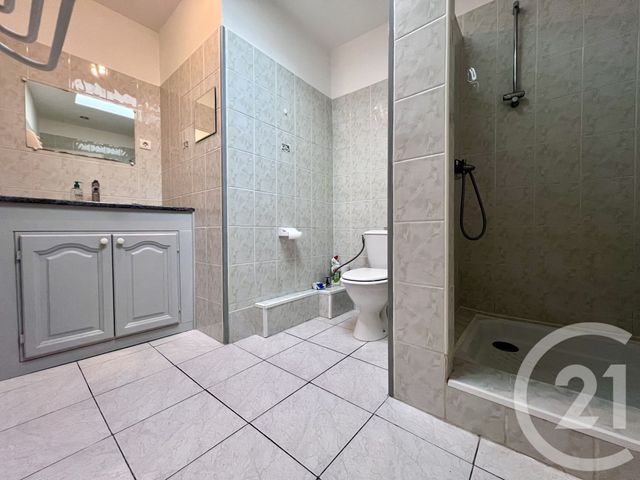 Appartement F3 à louer - 3 pièces - 54.0 m2 - BAIXAS - 66 - LANGUEDOC-ROUSSILLON - Century 21 Vallée De La Têt