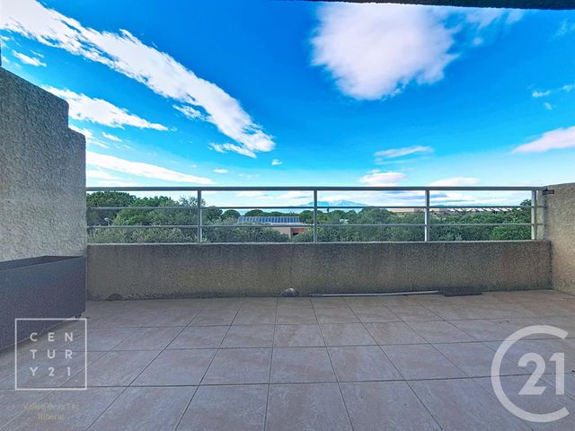 Appartement F3 à louer - 3 pièces - 63.0 m2 - ST ESTEVE - 66 - LANGUEDOC-ROUSSILLON - Century 21 Vallée De La Têt