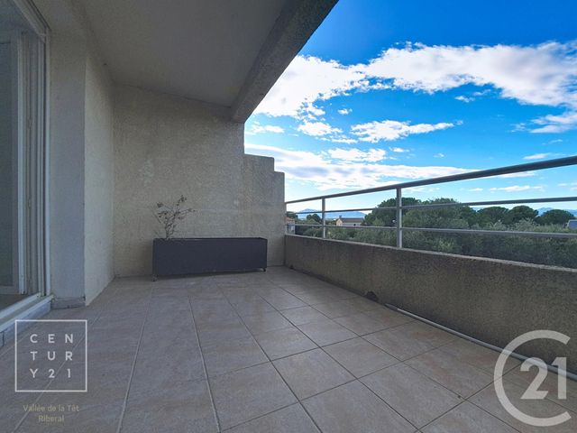 Appartement F3 à louer - 3 pièces - 63.0 m2 - ST ESTEVE - 66 - LANGUEDOC-ROUSSILLON - Century 21 Vallée De La Têt