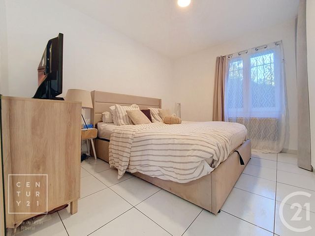Appartement F3 à louer - 3 pièces - 67.0 m2 - ILLE SUR TET - 66 - LANGUEDOC-ROUSSILLON - Century 21 Vallée De La Têt